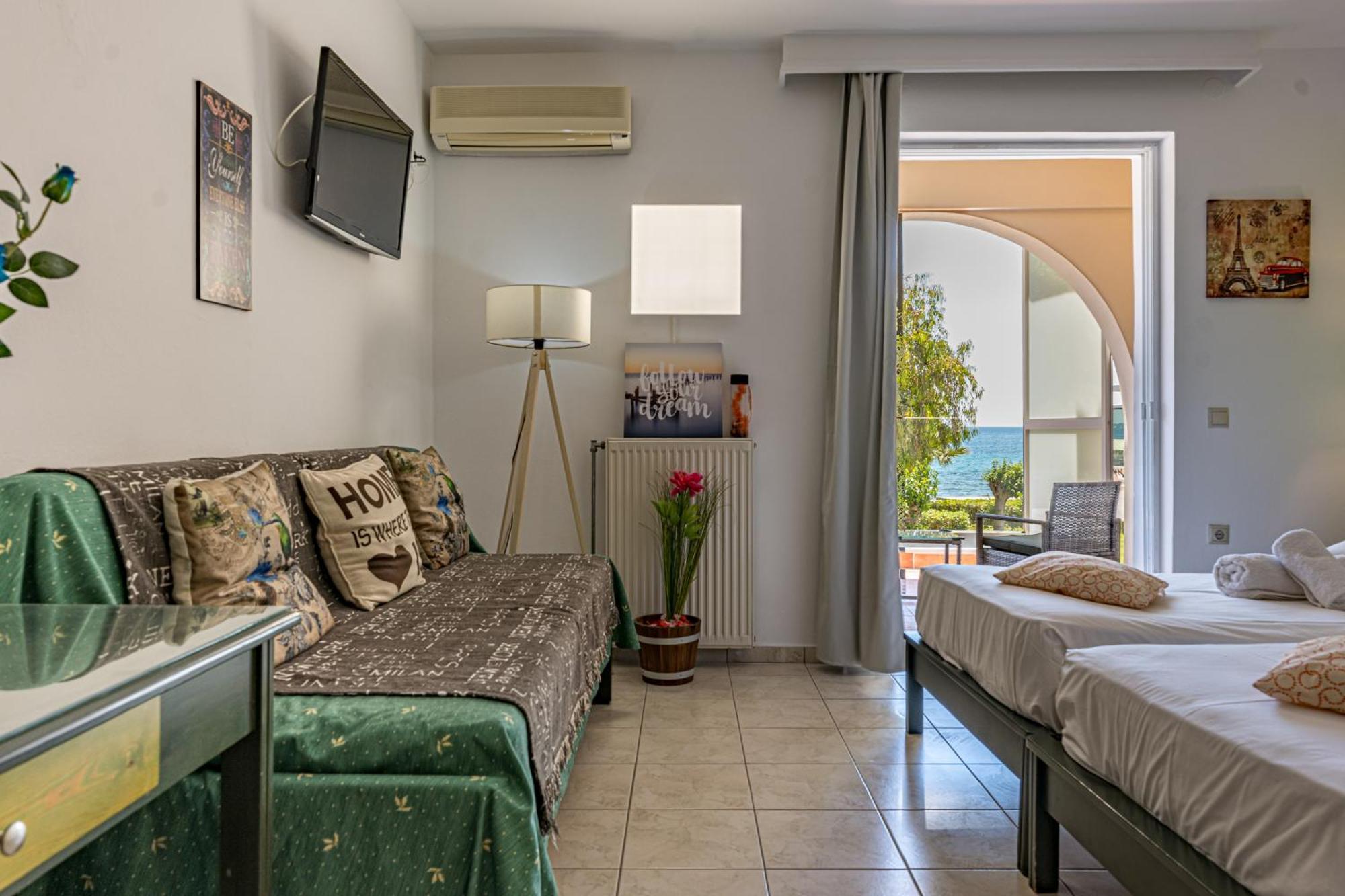 Seafront Spirit Apartments ไซคิย์นธอสทาวน์ ภายนอก รูปภาพ